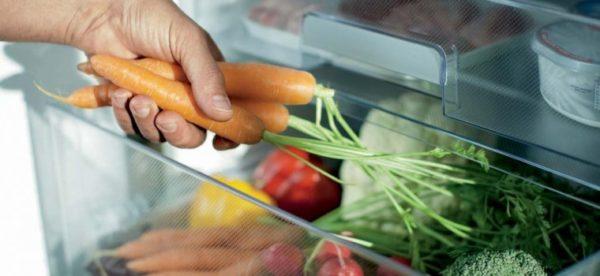 Морковь в холодильнике