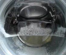 Вода в стиральной машинке