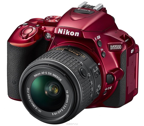 Nikon D5500 Kit 18-55 VR II, Red 