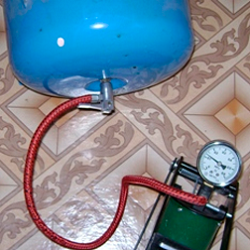 Настройка давления в насосной станции с гидроаккумулятором