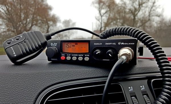 Автомобильная радиостанция