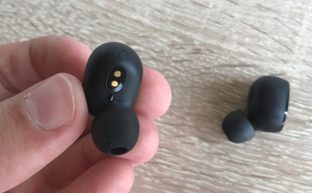 Mi true wireless earbuds как подключить оба наушника к телефону