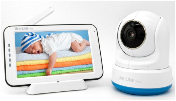 Видеоняня Uni-Life DigiSmart 1060 - особенности детского блока: ночник, термометр, подвижная камера, функция ночного видения, работа от сети 220 В, голосовая активация (VOX), колыбельные мелодии, двусторонняя голосовая связь