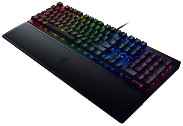Игровая клавиатура Razer BlackWidow V3 - общее количество клавиш: 105