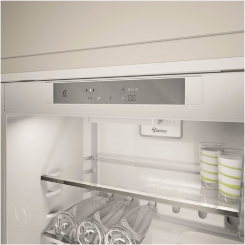 Встраиваемый холодильник Whirlpool SP40 801 EU - мощность замораживания: 4.5 кг/сутки