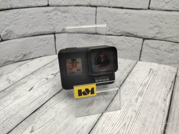 Экшн-камера GoPro HERO7 (CHDHX-701), 12МП, 3840x2160 - беспроводная связь: Wi-Fi, GPS, Bluetooth