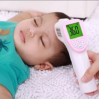 7 лучших инфракрасных термометров для детей