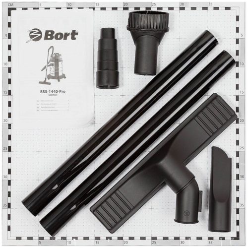 Профессиональный пылесос Bort BSS-1440-Pro, 1400 Вт - встроенная розетка: да