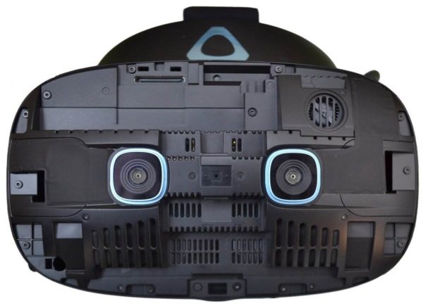 Шлем VR HTC Vive Cosmos Elite - угол обзора: 110°